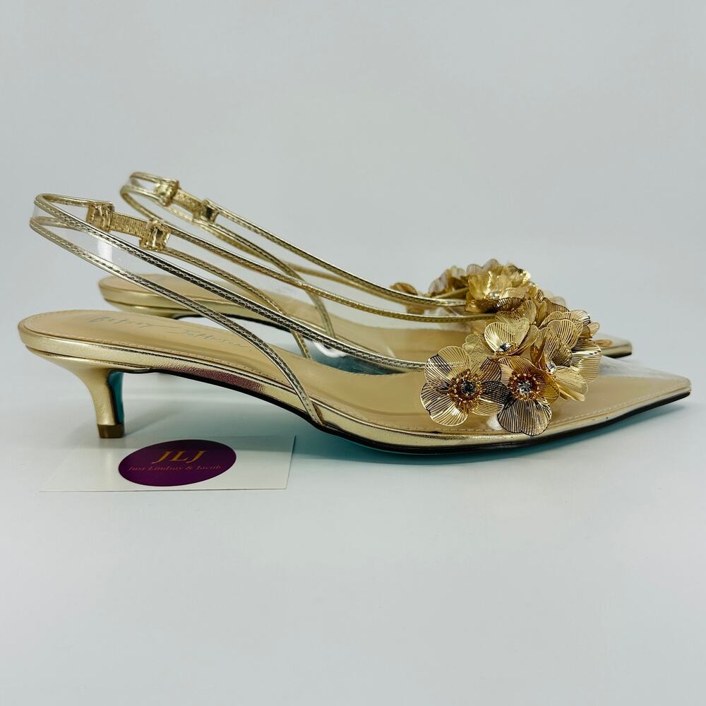 Betsey Johnson Women's Robin Floral Applique Pointed Toe Kitten Heels Size 9